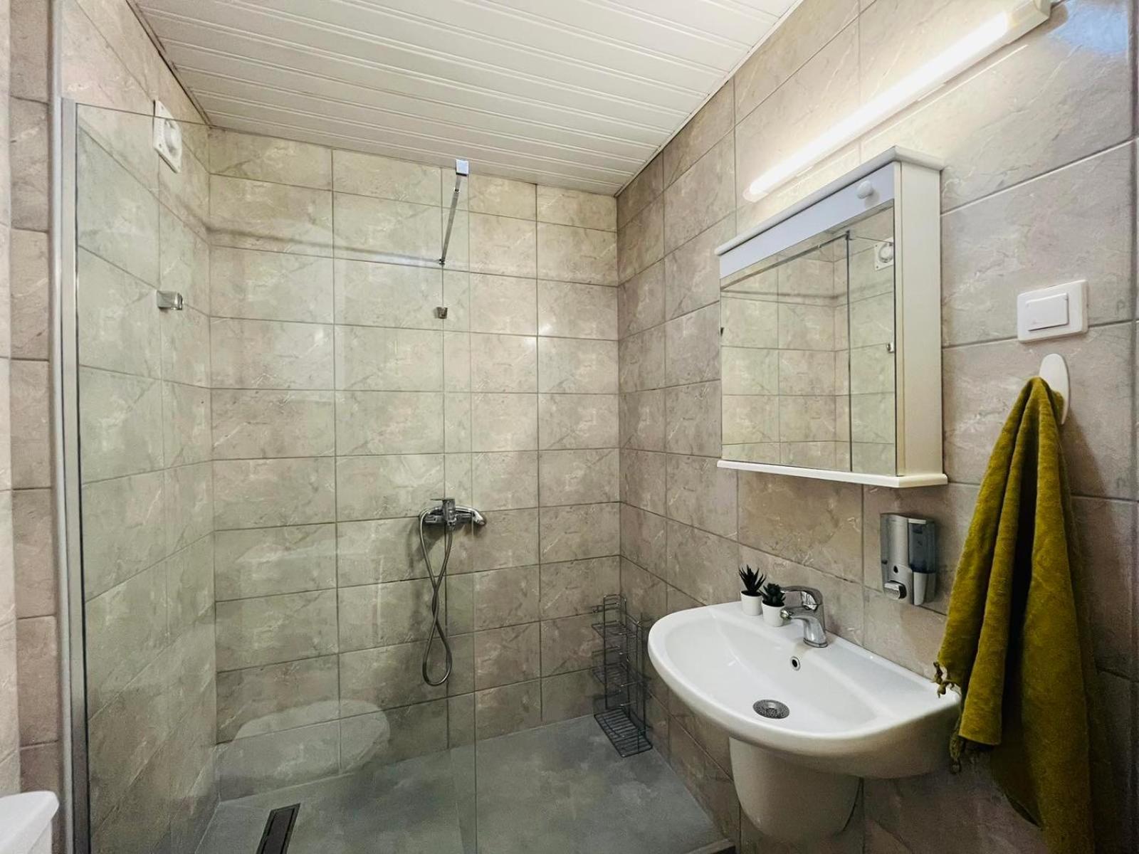 Best Value-Apartment In Skopje Exteriör bild