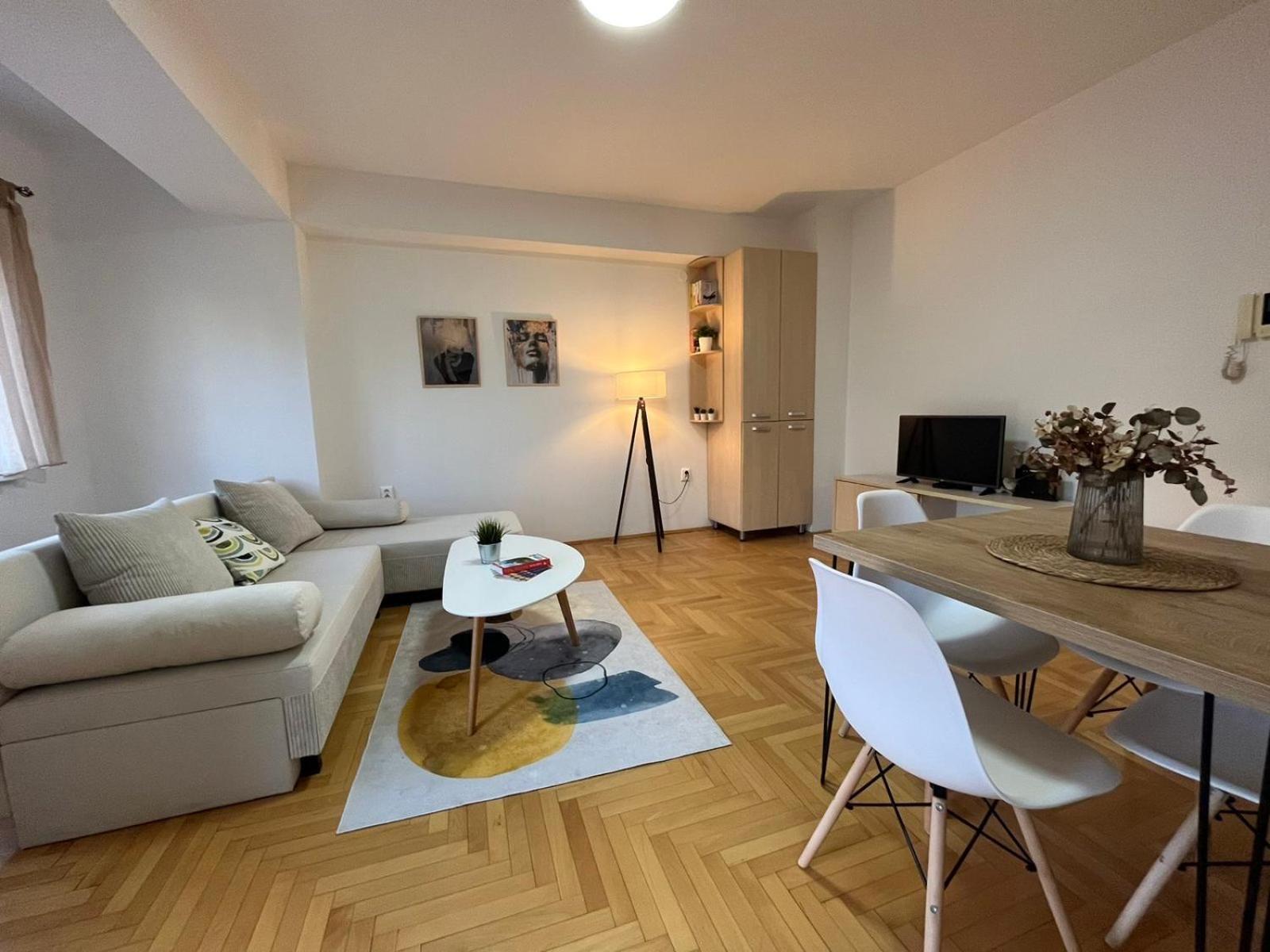 Best Value-Apartment In Skopje Exteriör bild