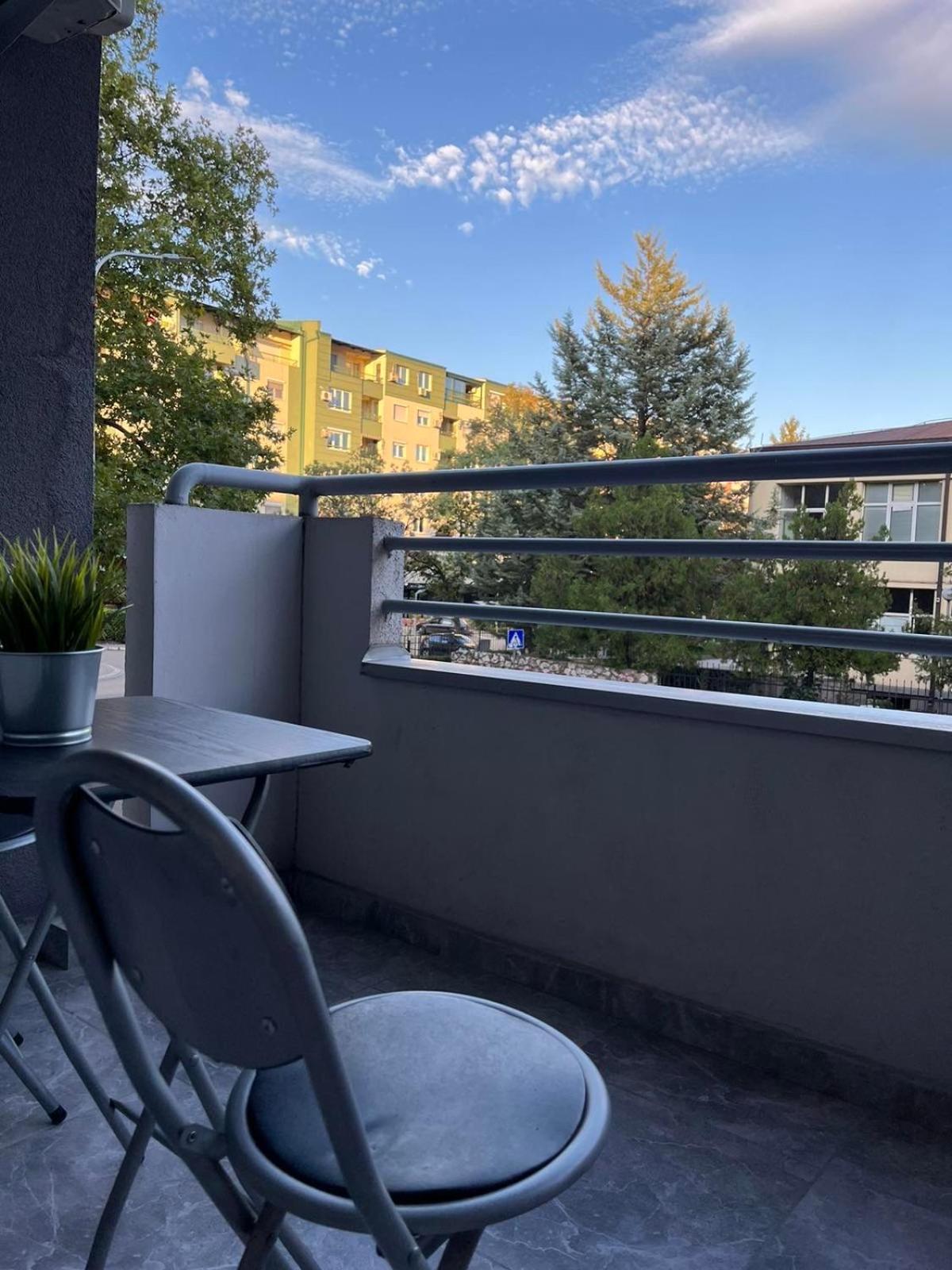 Best Value-Apartment In Skopje Exteriör bild