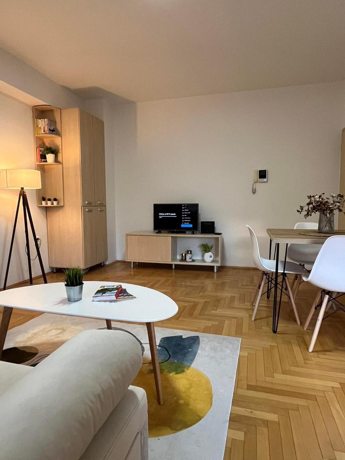 Best Value-Apartment In Skopje Exteriör bild